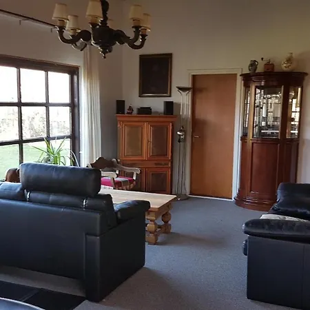 Direkt An Den Duenen ユリアーナドルプ